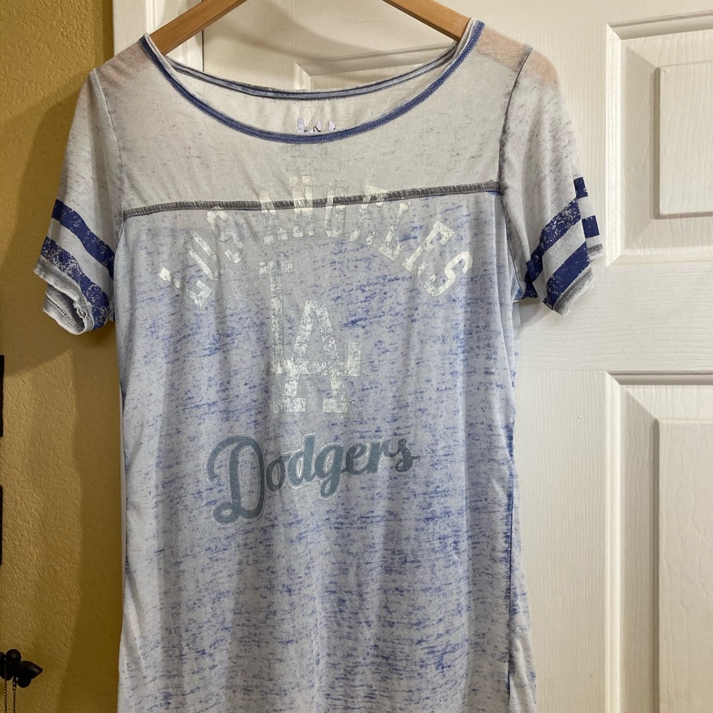 💙⚾️L.A. Dodgers Burnout Tee Shirt ⚾️💙